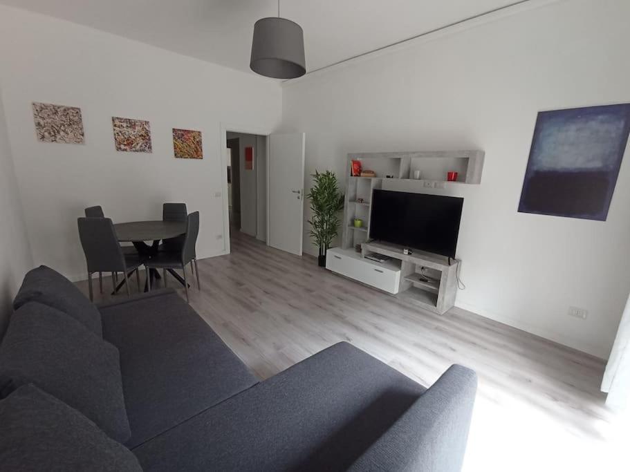 Andrea Central Apartment Bari Exteriör bild